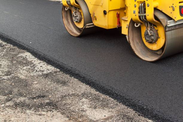 Best Driveway Paving Contractor  in Moose Lake, MN